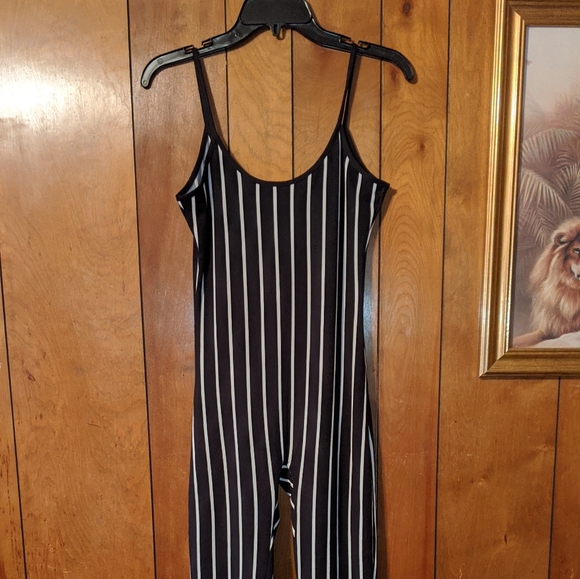 Bodycon Jumpsuit - Picture 5 of 7